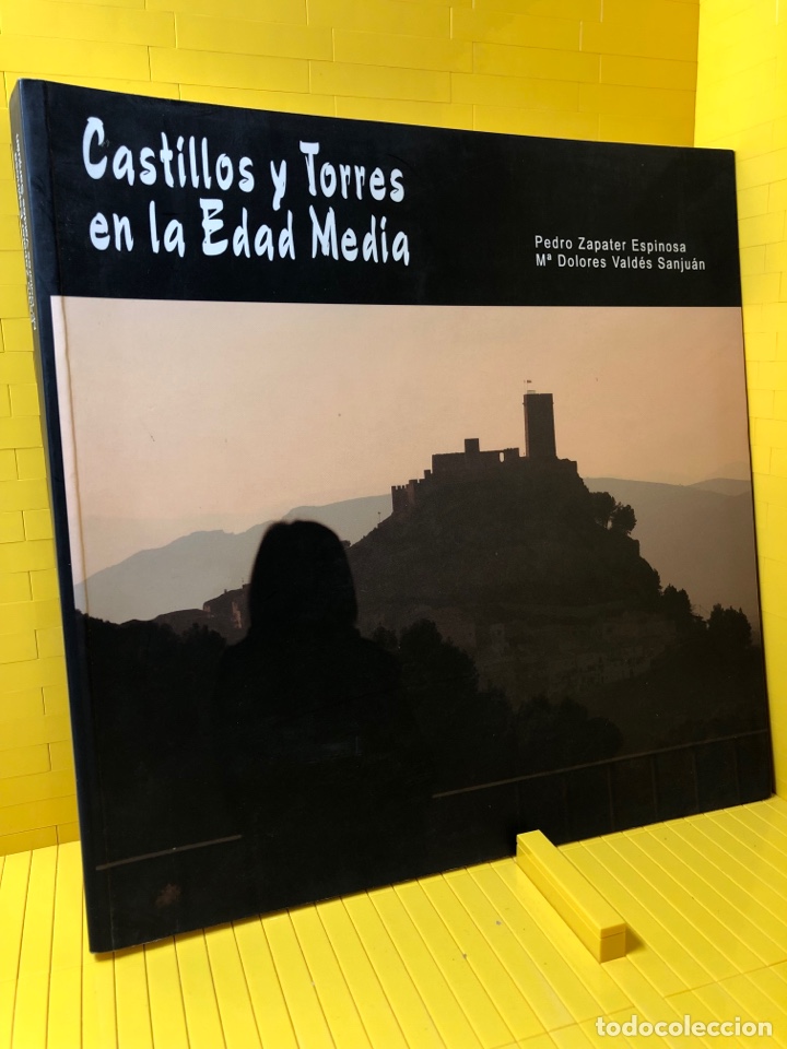 Libros de segunda mano: CASTILLOS Y TORRES EN LA EDAD MEDIA ● ● ● KB0588