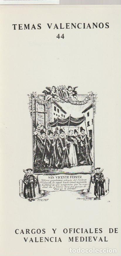 Libros de segunda mano: Cargos y oficiales de Valencia medieval / Miguel Llop Catal&agrave;