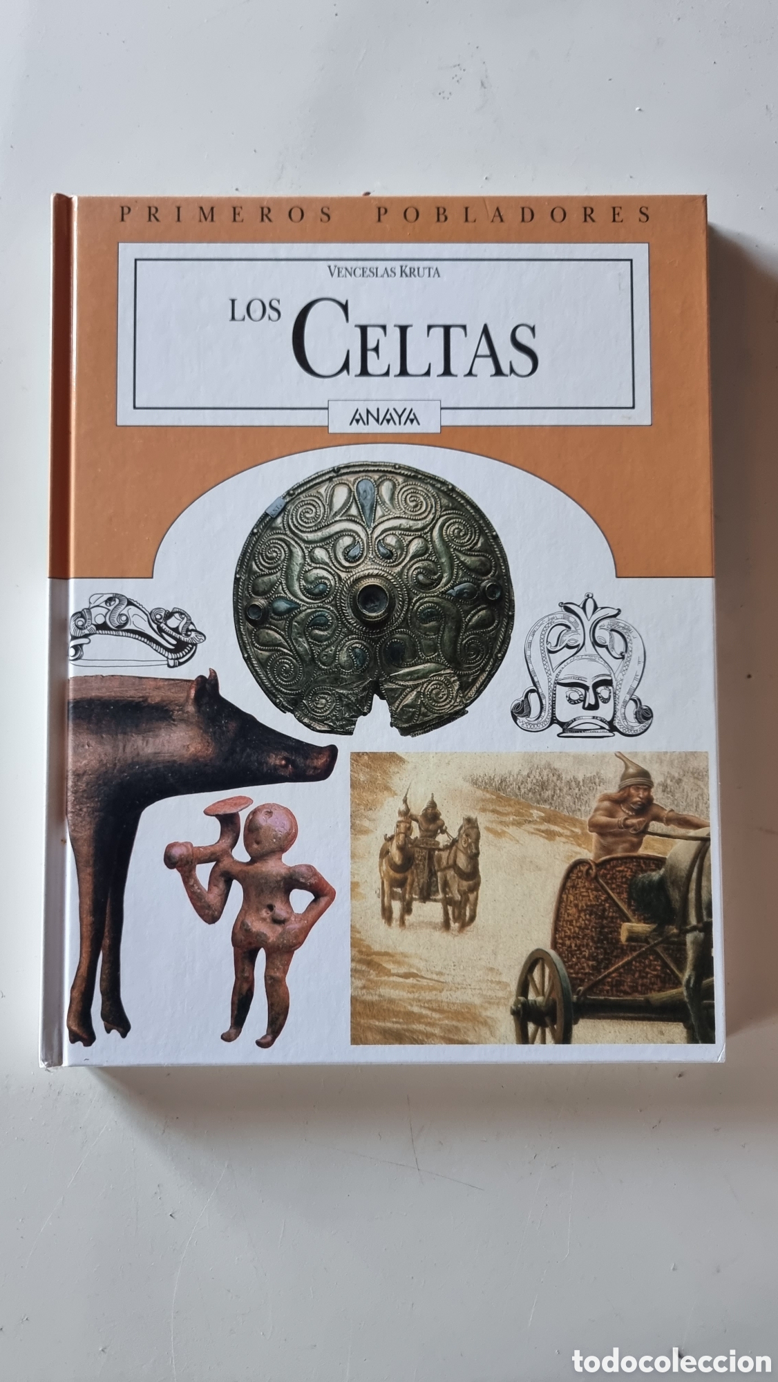 Libros de segunda mano: LOS CELTAS - Foto 1