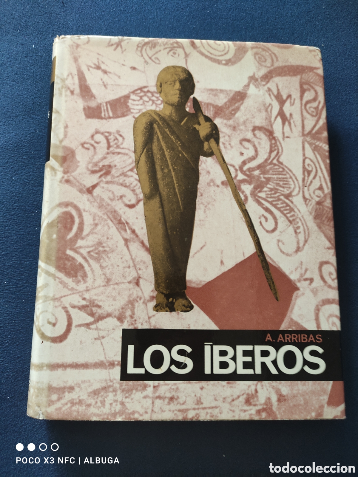 Libros de segunda mano: Los &iacute;beros. A. Arribas. - Foto 1