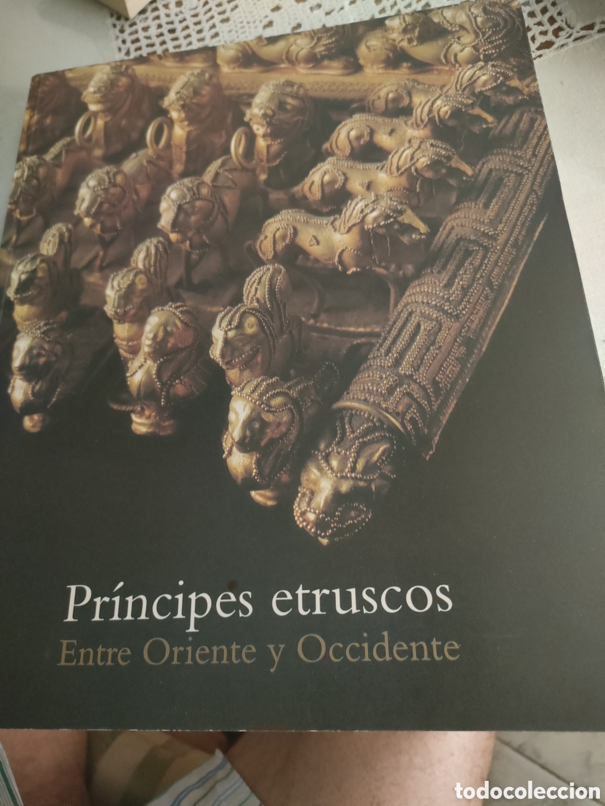 Libri di seconda mano: Pr&iacute;ncipes etruscos entre Oriente y Occidente Dedicadao Muy ilustrado