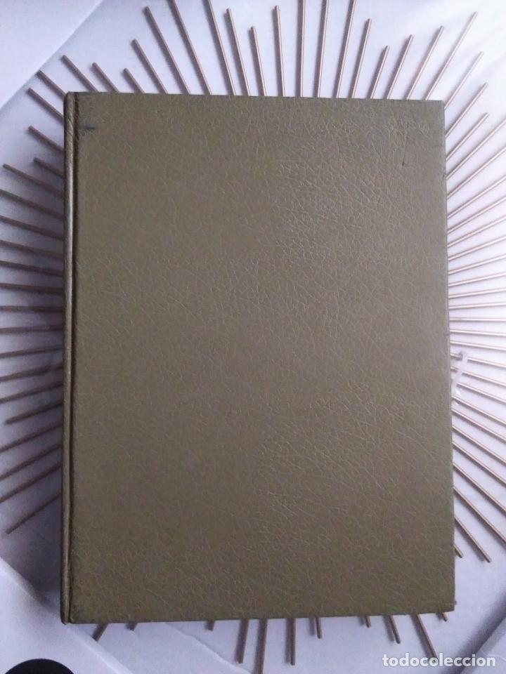 Libros de segunda mano: TRAJES REGIONALES MANUEL COMBA - Foto 12