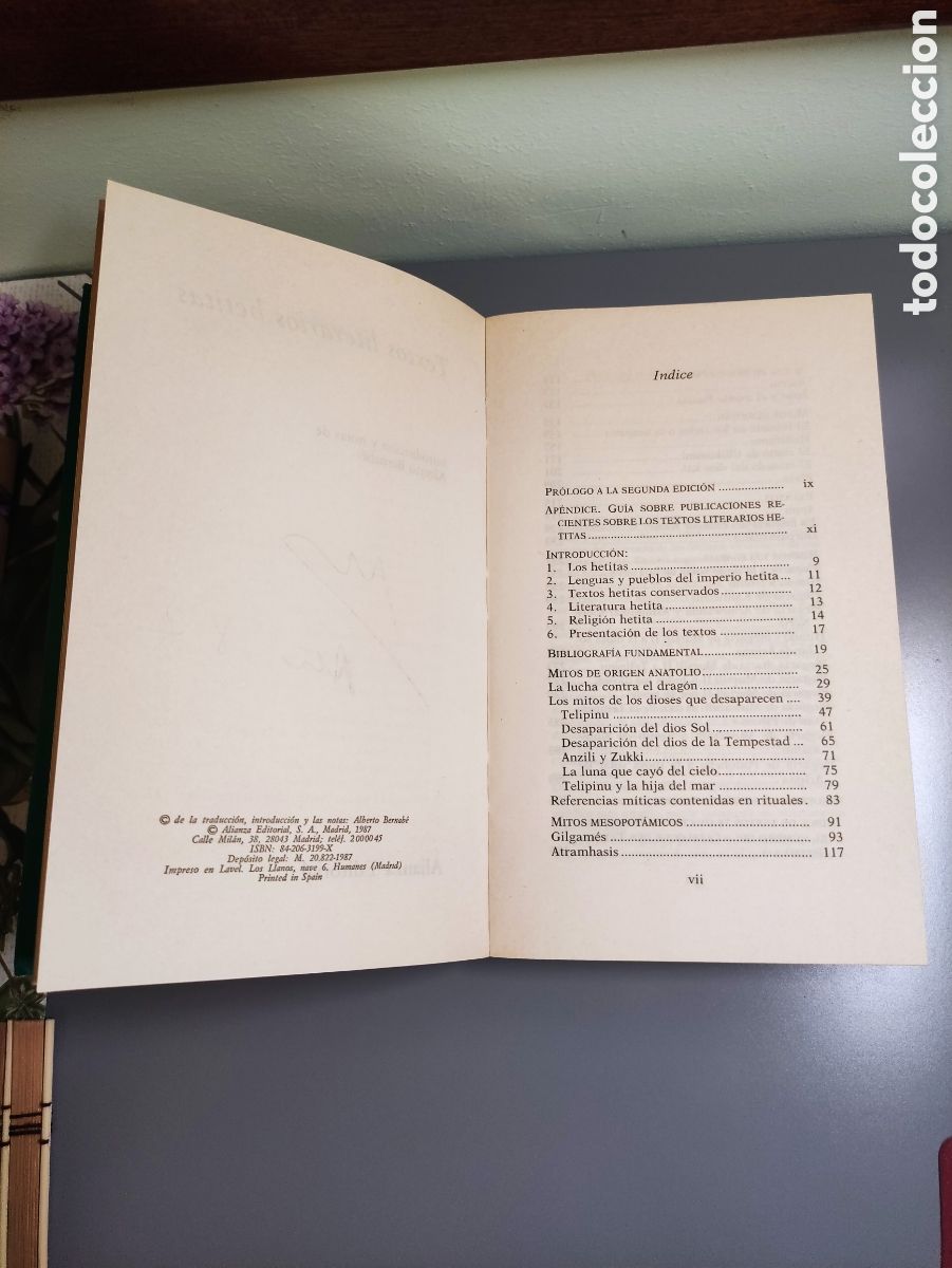 Libros de segunda mano: Textos literarios Hetitas - Foto 5