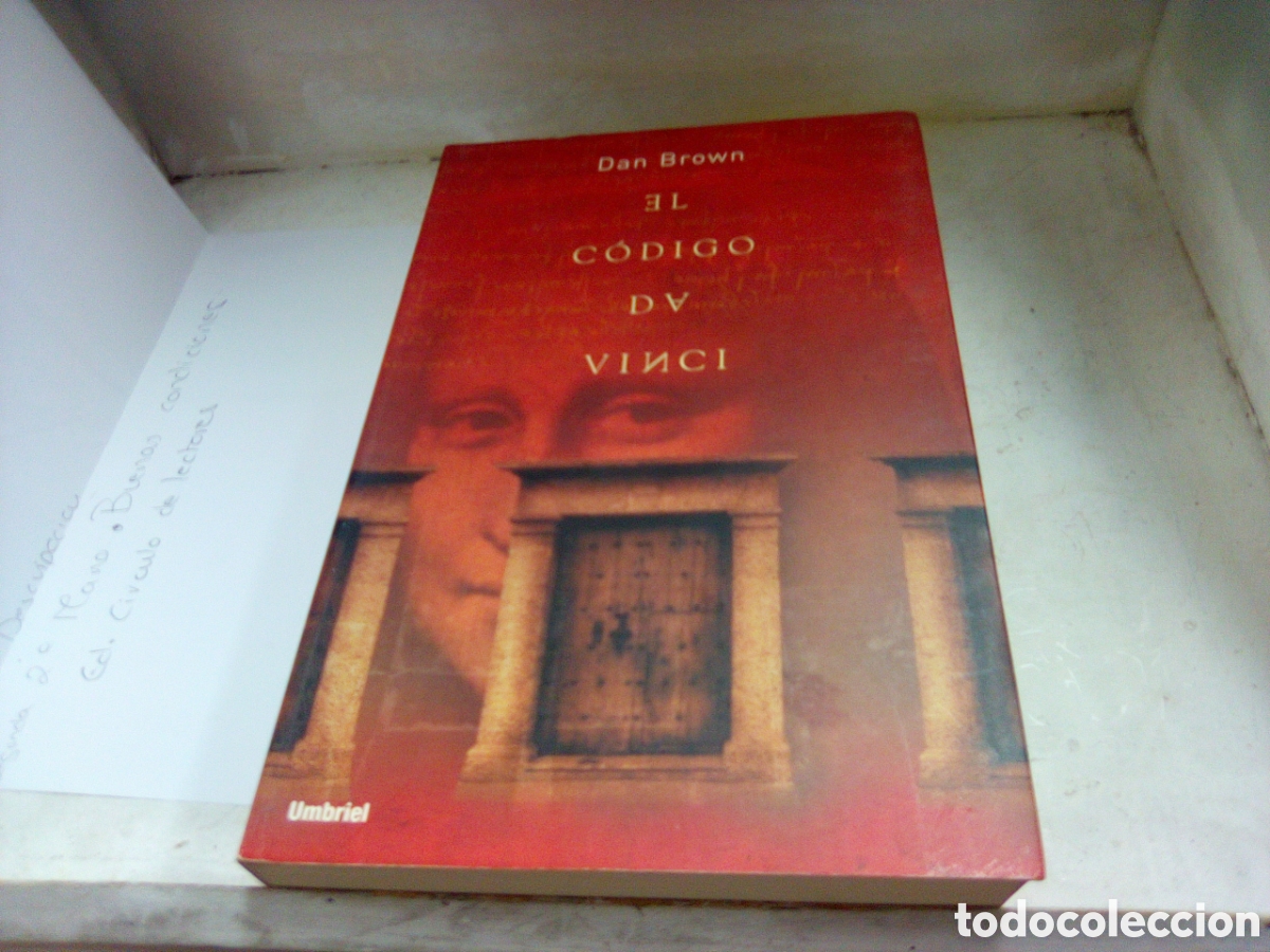 Libros de segunda mano: El c&oacute;digo da Vinci. Dan Brown - Foto 1