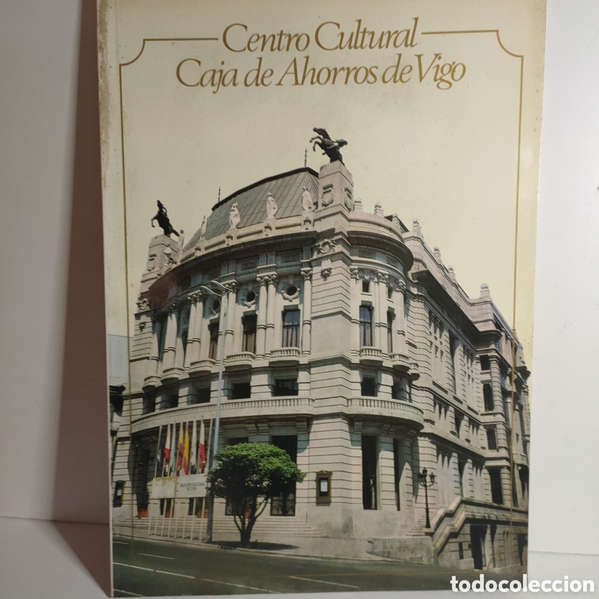 Second hand books: CENTRO CULTURAL CAJA DE AHORROS DE VIGO.