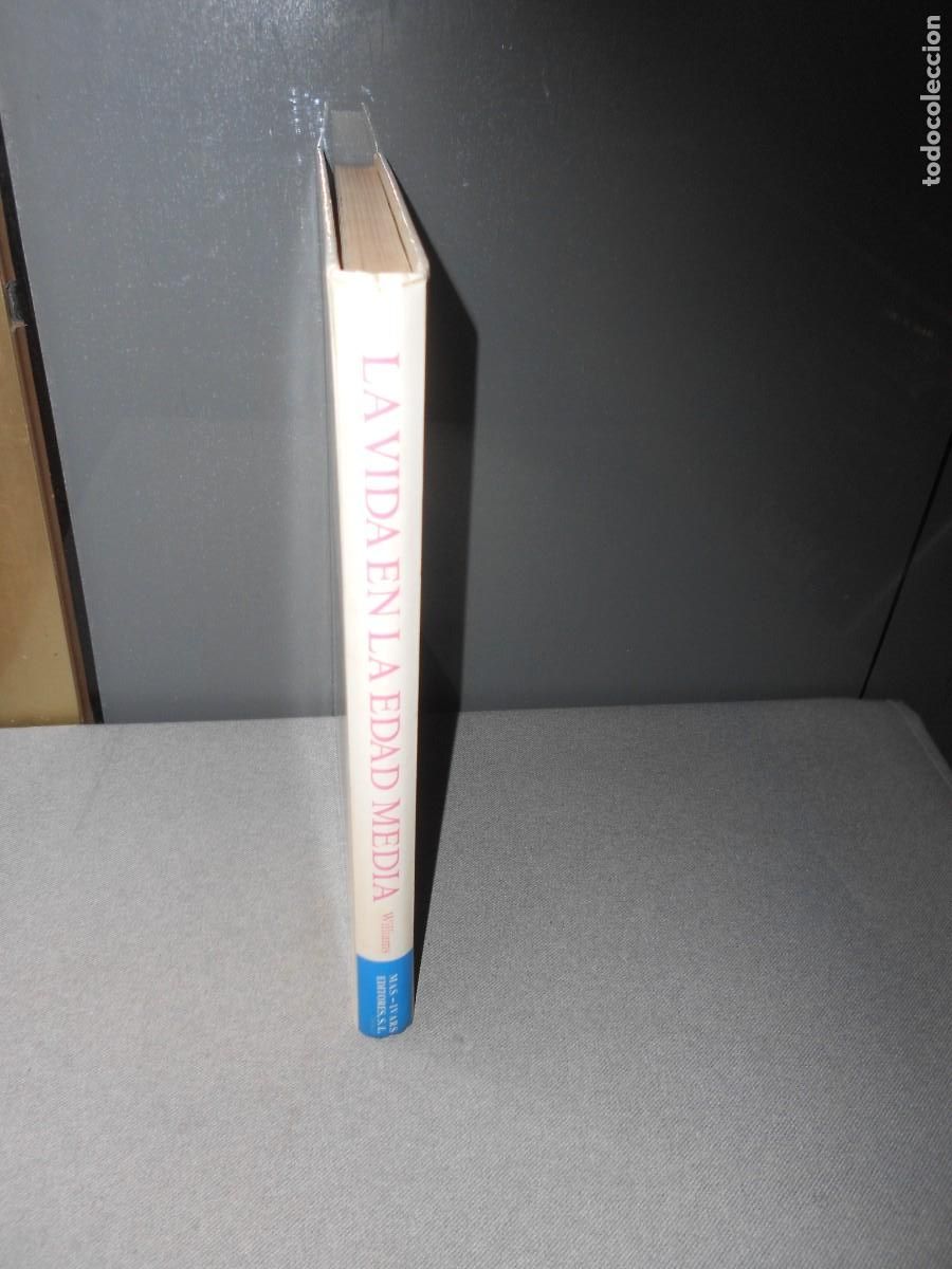 Libros de segunda mano: LA VIDA EN LA EDAD MEDIA - Foto 10