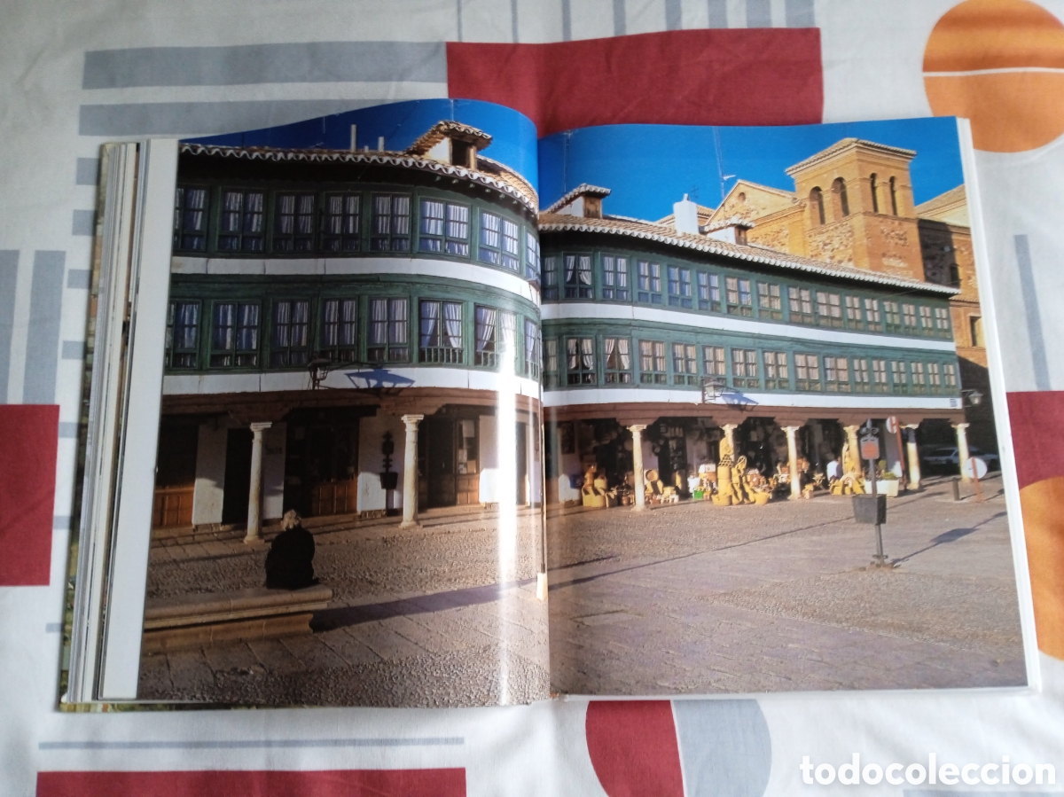 Libros de segunda mano: Plazas de Espa&ntilde;a.Espasa - Foto 6