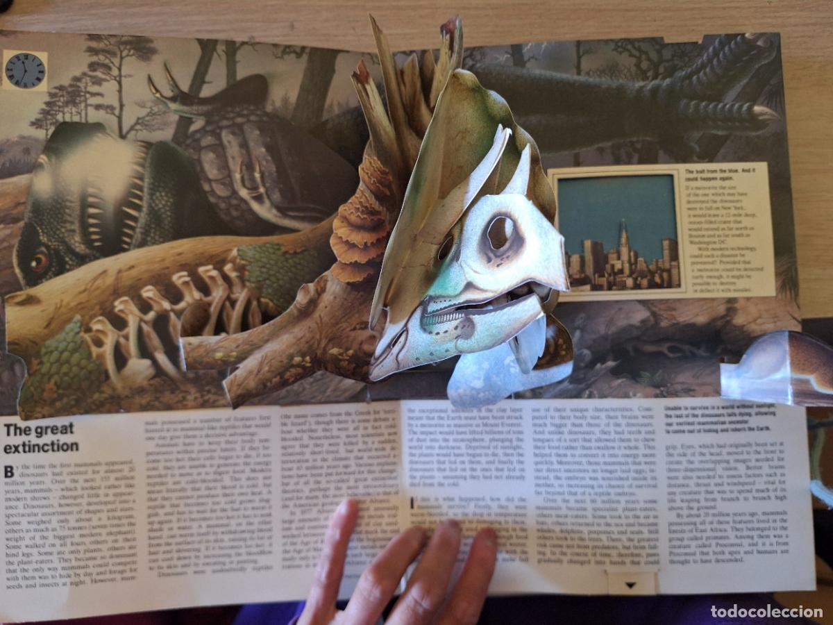 Libros de segunda mano: EVOLUTION. LIBRO POP UP. - HAWKEY, Raymond. - Foto 3