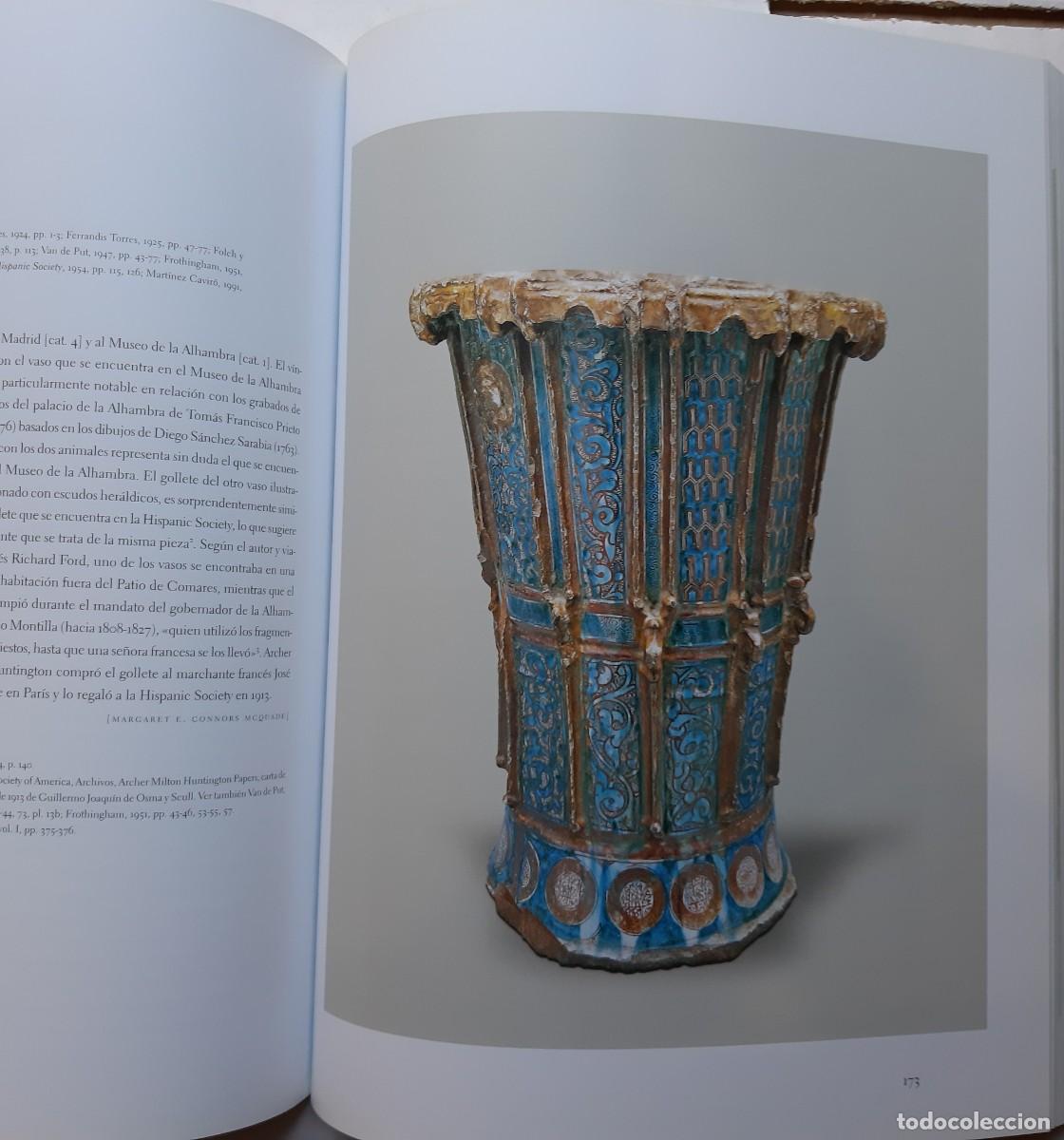 Libros de segunda mano: LOS JARRONES DE LA ALHAMBRA. SIMBOLOG&Iacute;A Y PODER. CAT&Aacute;LOGO. GRANADA, 2007. - Foto 4