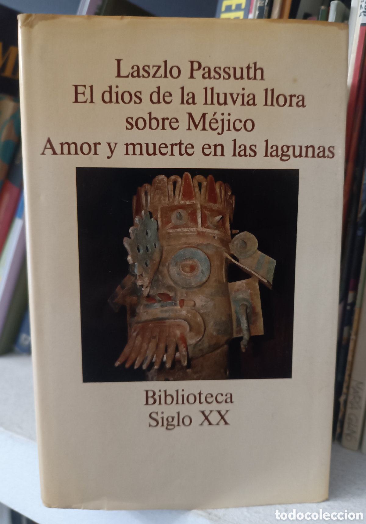 Libros de segunda mano: El dios de la lluvia llora sobre M&eacute;jico.