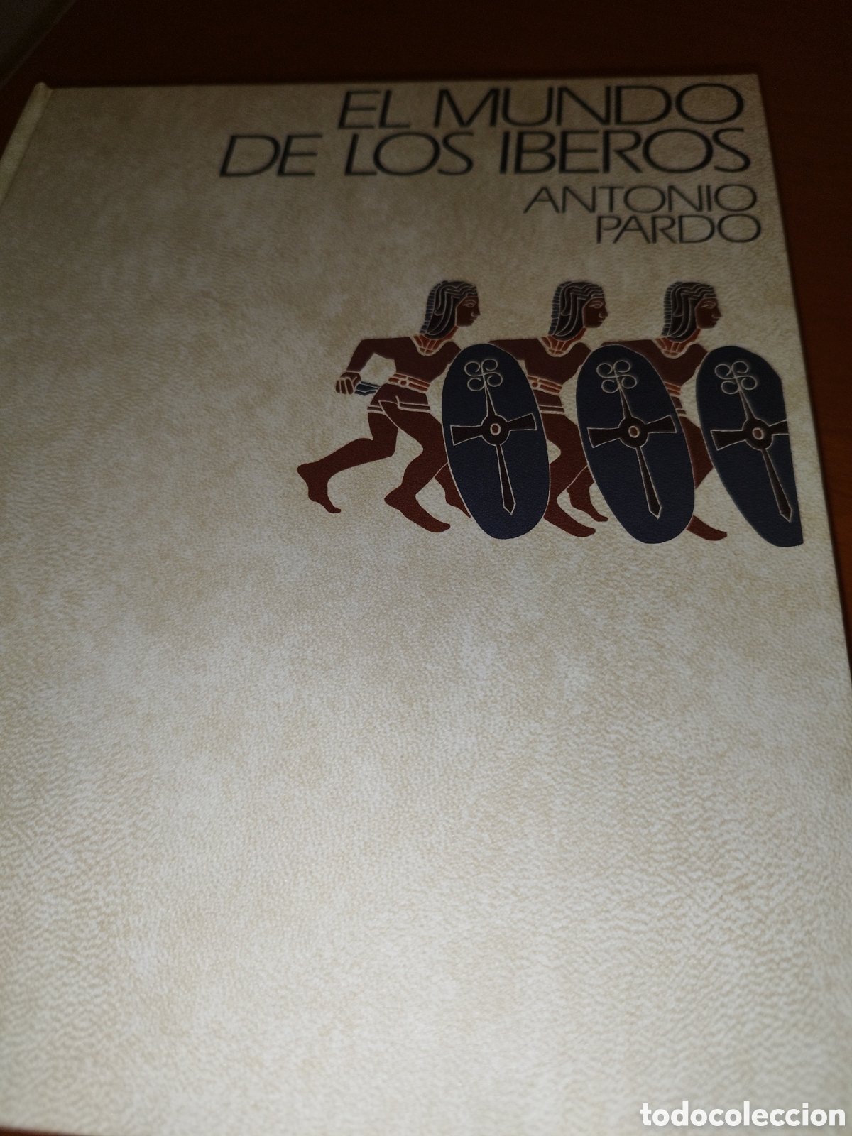 Libros de segunda mano: EL MUNDO DE LOS IBEROS.- ANTONIO PARDO. ED. CIRCULO DE LECTORES, 1977 ILUSTRADO.