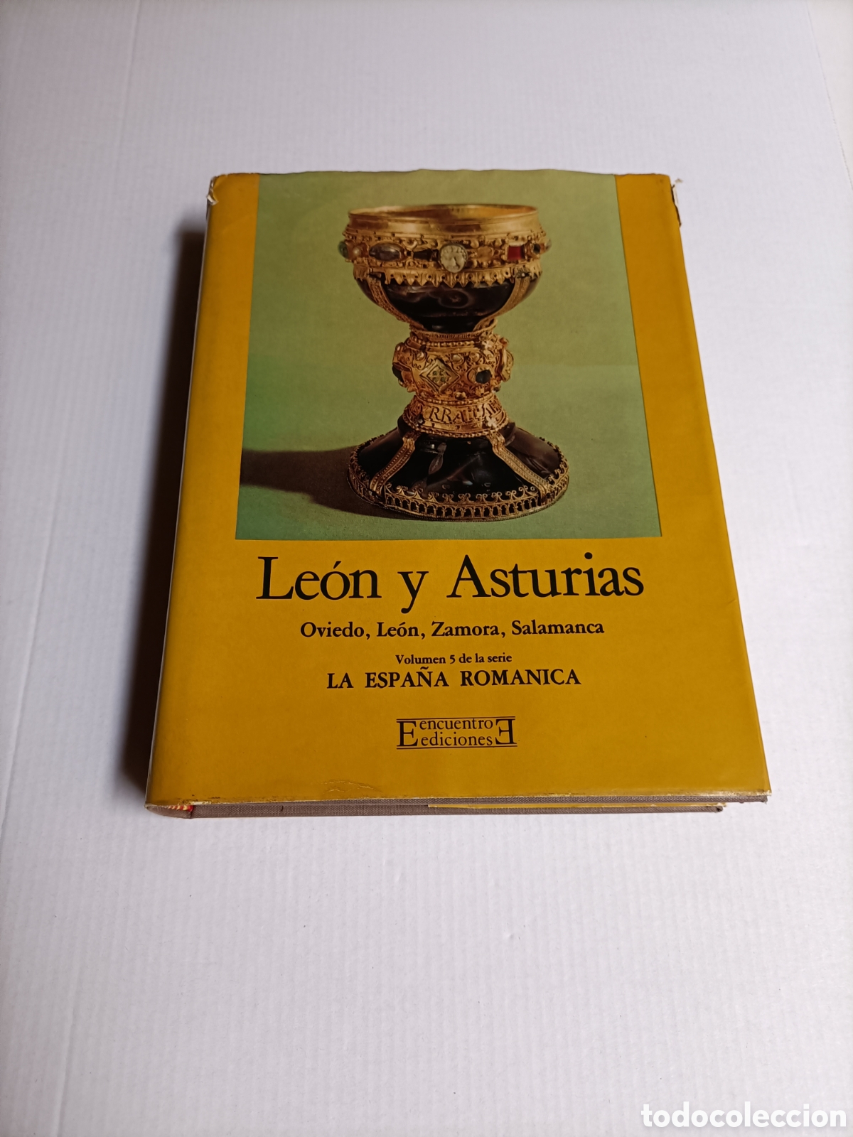 Libros de segunda mano: Le&oacute;n y Asturias. Oviedo Le&oacute;n Zamora y Salamanca. En la Espa&ntilde;a rom&aacute;nica