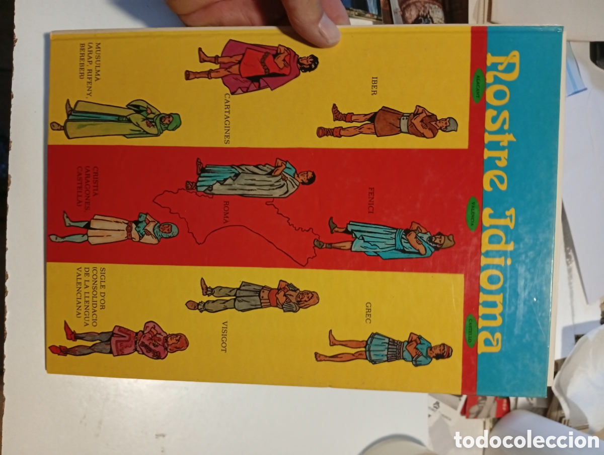 Libros de segunda mano: Libro c&oacute;mic nostre idioma, Valencia 1984