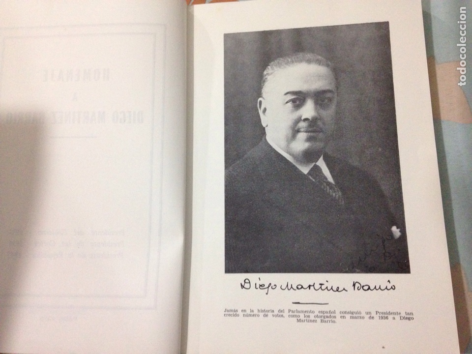 Libros de segunda mano: Diego Mart&iacute;nez Barrio (Homenaje) - Foto 1