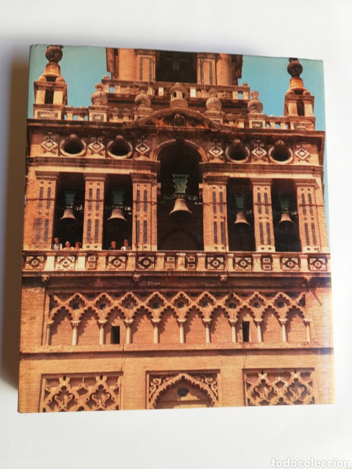 Libros de segunda mano: Campanarios de Espa&ntilde;a . Santiago Alcolea 1976 . .. historia arte antigua XVI XX