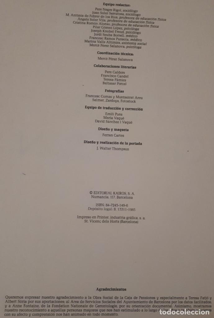 Libros de segunda mano: De la gent gran &ndash; VV. AA. La Caixa - Foto 2