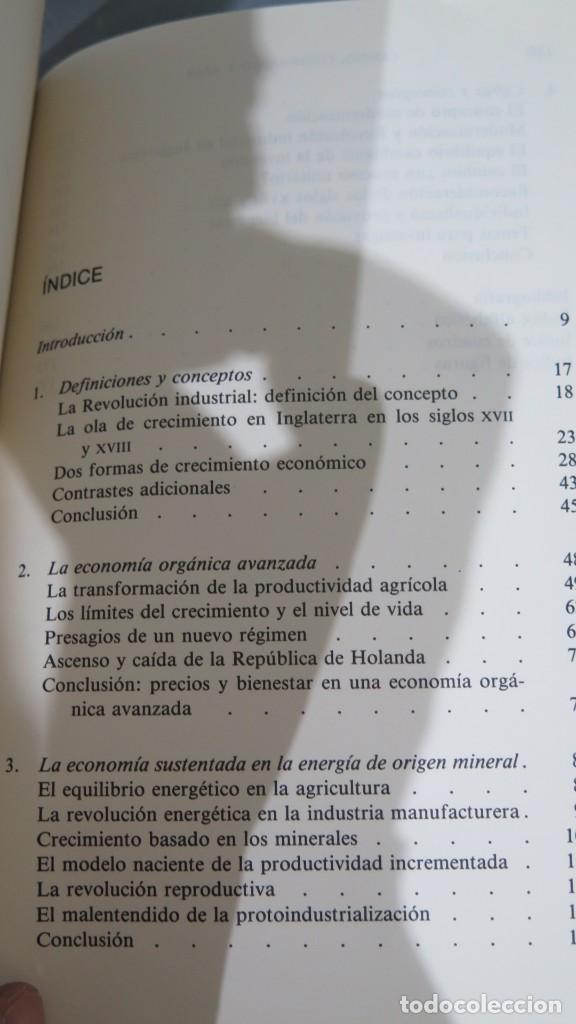 Libros de segunda mano: CAMBIO, CONTINUIDAD Y AZAR. E.A. WRIGLEY - Foto 2