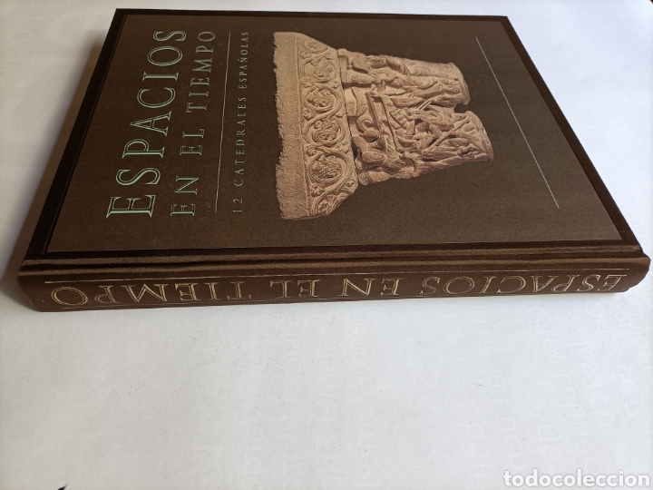 Libros de segunda mano: Espacios en el tiempo. 12 catedrales espa&ntilde;olas. - Foto 2