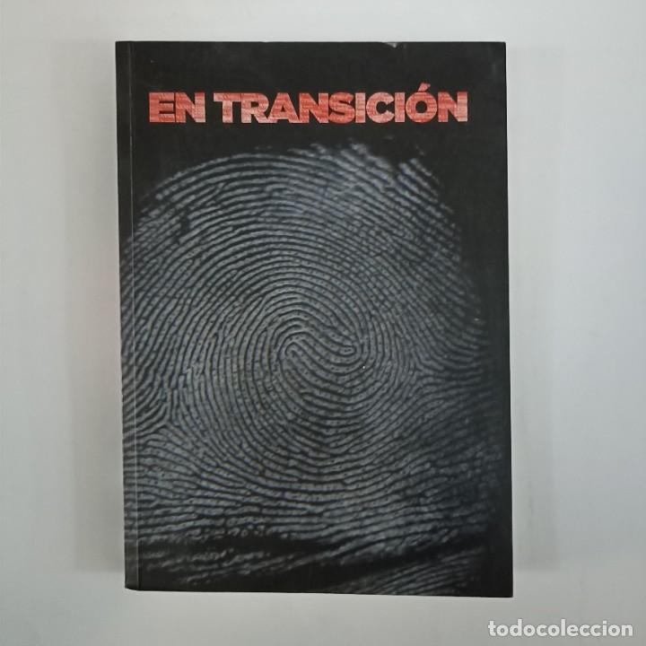 Libros de segunda mano: En transici&oacute;n CCCB - NUEVO - Foto 1