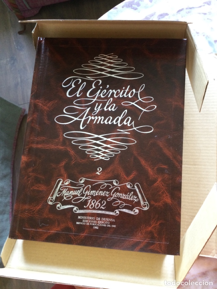 Libros de segunda mano: Libro El Ej&eacute;rcito y la Armada, autor Manuel Gim&eacute;nez - Foto 1
