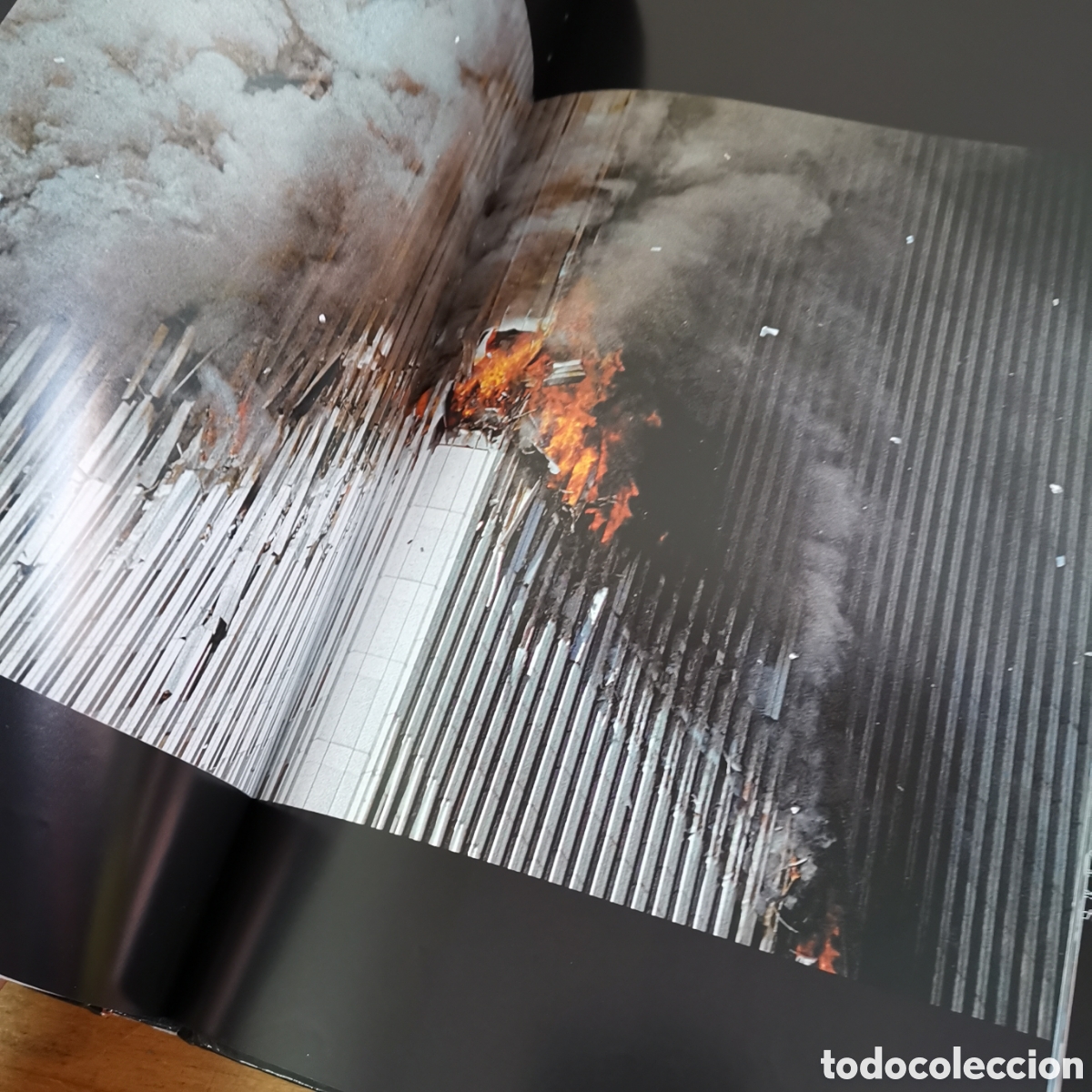 Libros de segunda mano: Libro del World Trade Center del a&ntilde;o 2002 - Foto 3