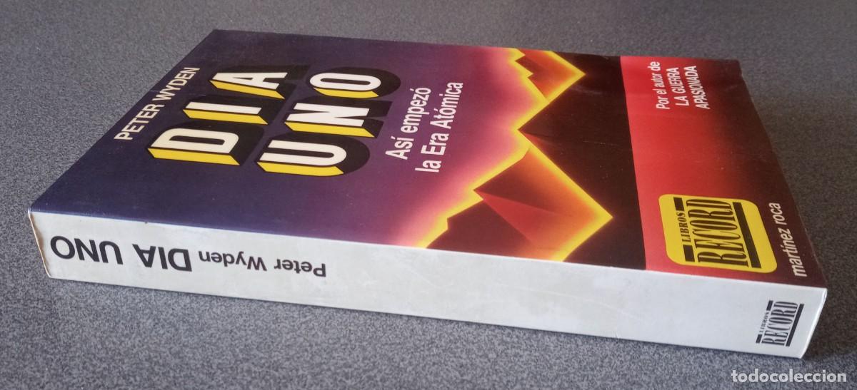 Libros de segunda mano: Dia Uno Peter Wyden - Foto 2