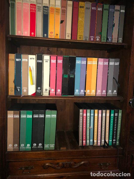 Libros de segunda mano: ANUARIOS DIFUSORA INTERNACIONAL 74 TOMOS. - Foto 1