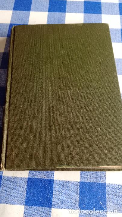 Second hand books: &iexcl;EL REY NO HA MUERTO! EL AMOR Y LOS REYES. MOMPEON FERRUZ. NOVELA HISTORICA ALFONSO XII 1868-1945