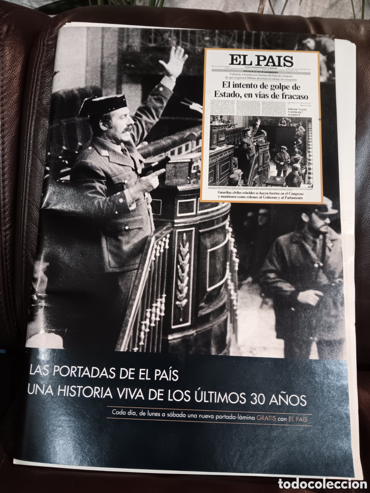 Libros de segunda mano: Colecci&oacute;n como de 27 portadas de El Pa&iacute;s - Foto 1