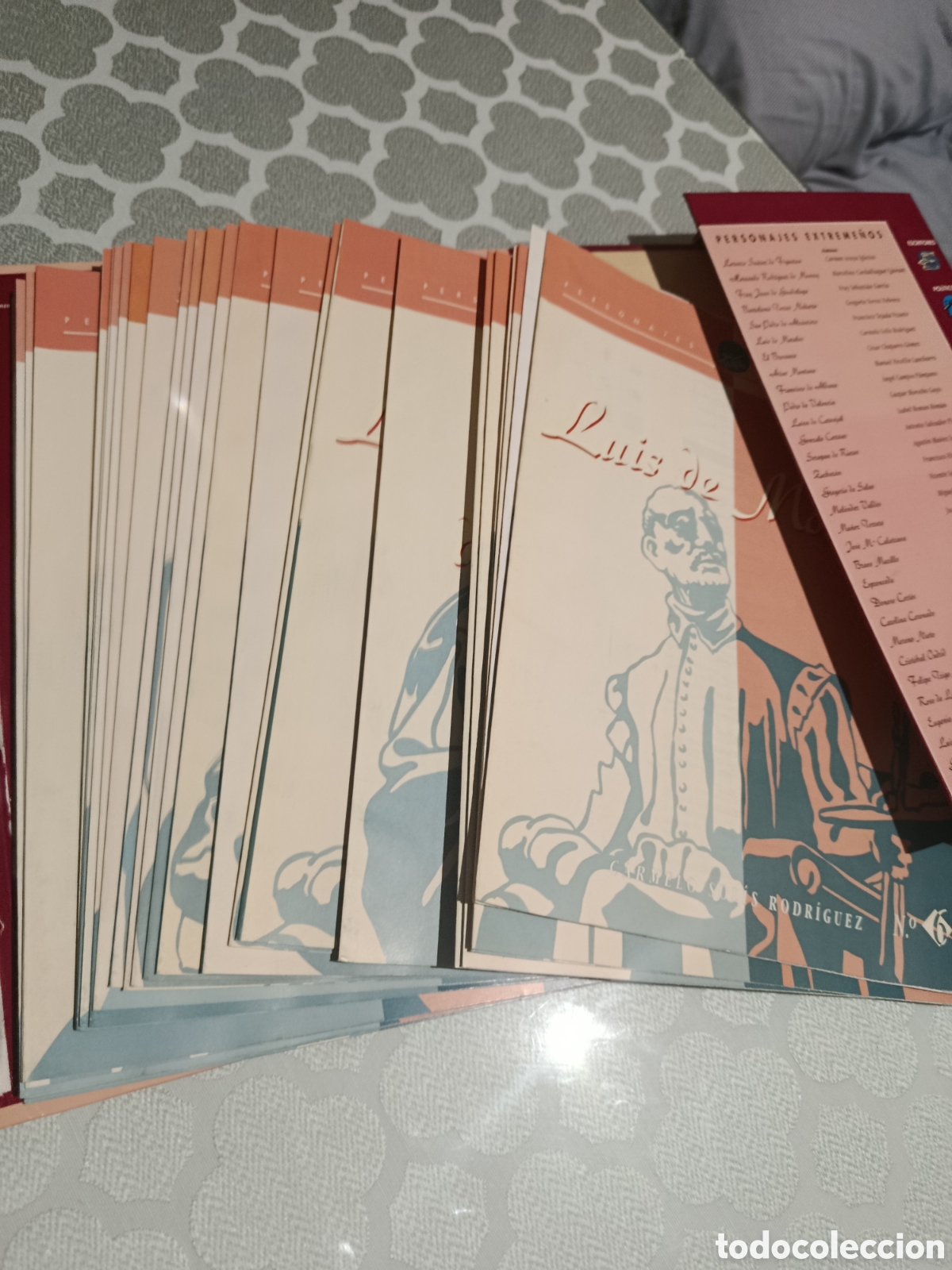 Libros de segunda mano: Fasc&iacute;culos extreme&ntilde;os ilustres - Foto 3