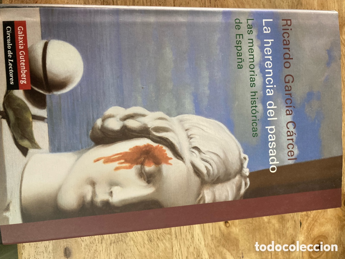Libros de segunda mano: Vendo Libro La Herencia del Pasado las Memorias Hist&oacute;ricas de Espa&ntilde;a. ISBN 9788481099324