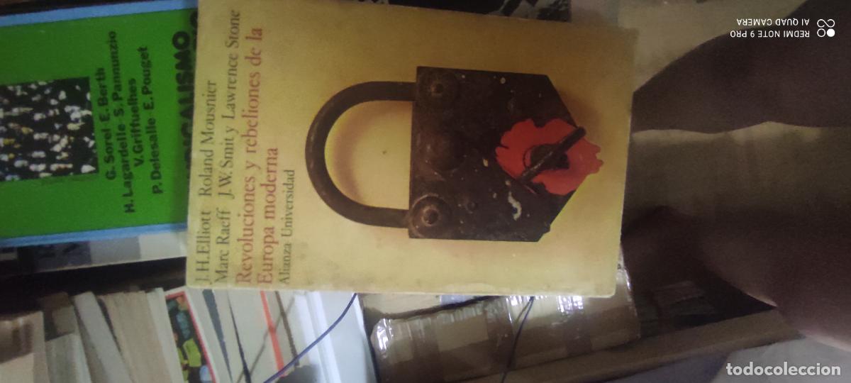 Libros de segunda mano: Revoluciones y rebeliones de la Europa moderna Elliot Mousnier Raeff Smit Stone Ver Paredes Larrucea