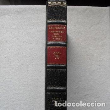 Libros de segunda mano: Decennium nuestro siglo a&ntilde;os 70 Plaza & Janes 1985 completo con discos Sonobox [PEIFER]