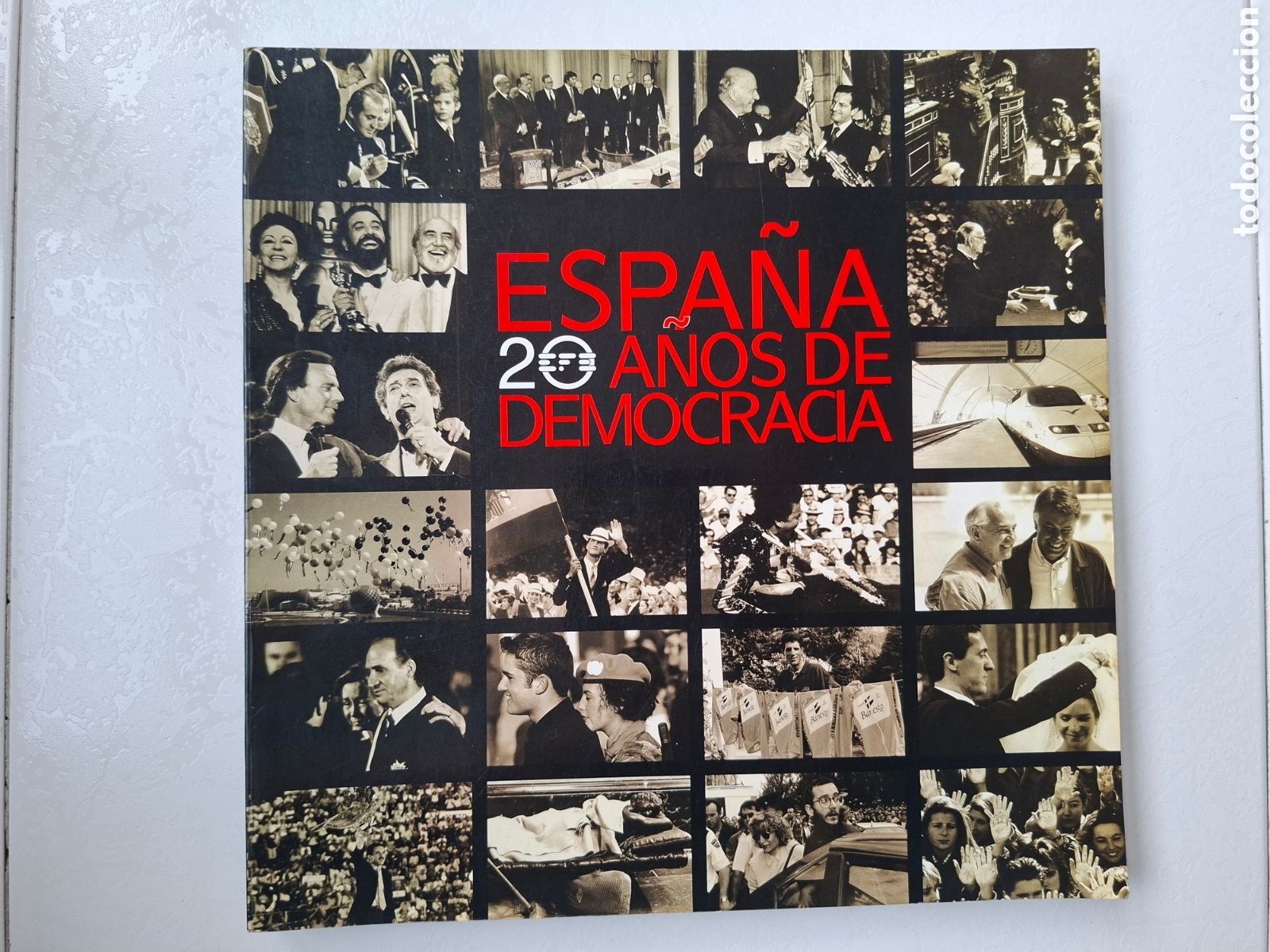 Libros de segunda mano: Espa&ntilde;a, 20 a&ntilde;os de democracia / Agencia Efe / Ed. Lunwerg en Barcelona 1998