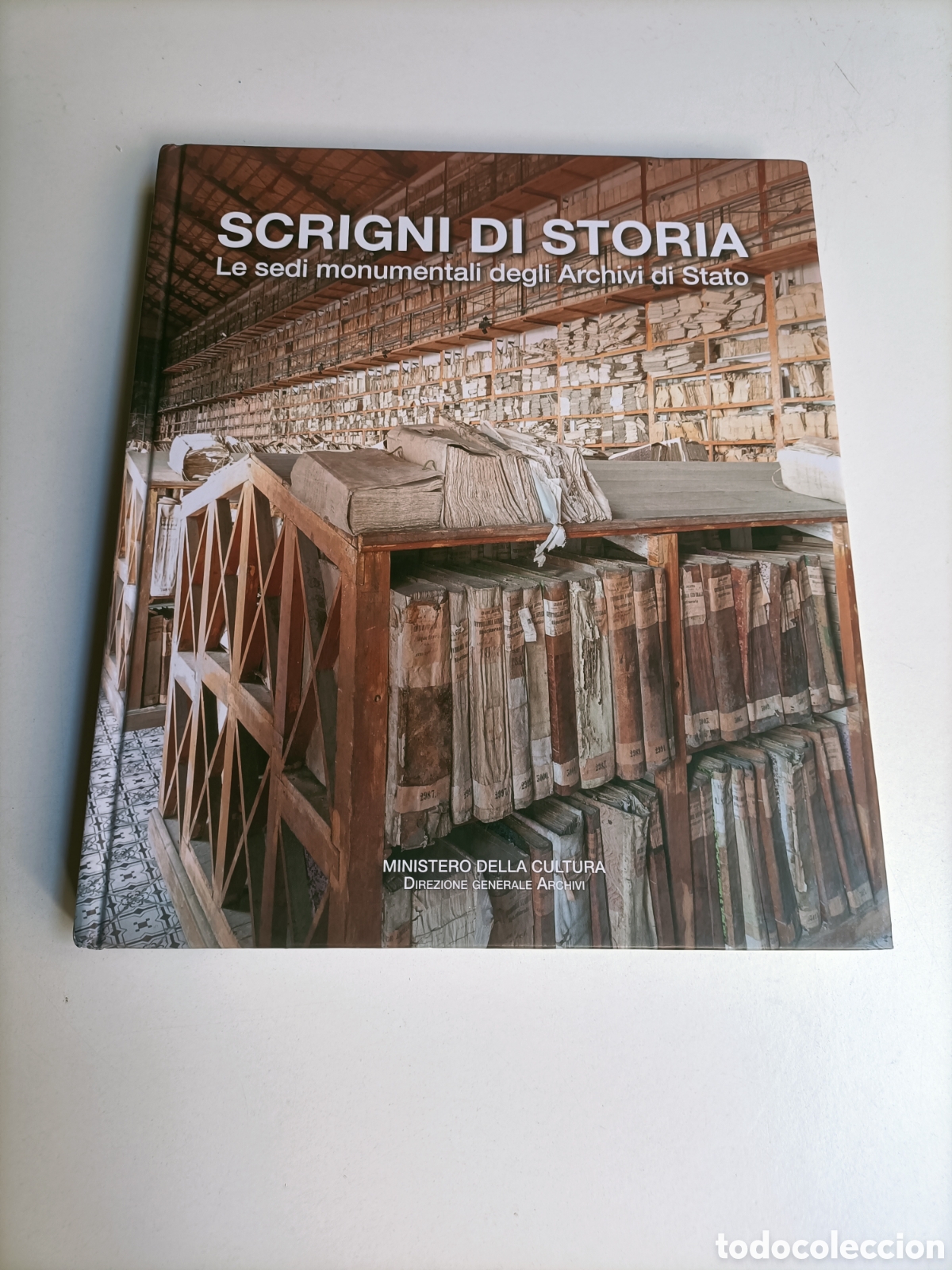 Libros de segunda mano: Scrigni di storia. Le sedi monumentali degli archivi di Sato.Texto italiano. Archivos estatales