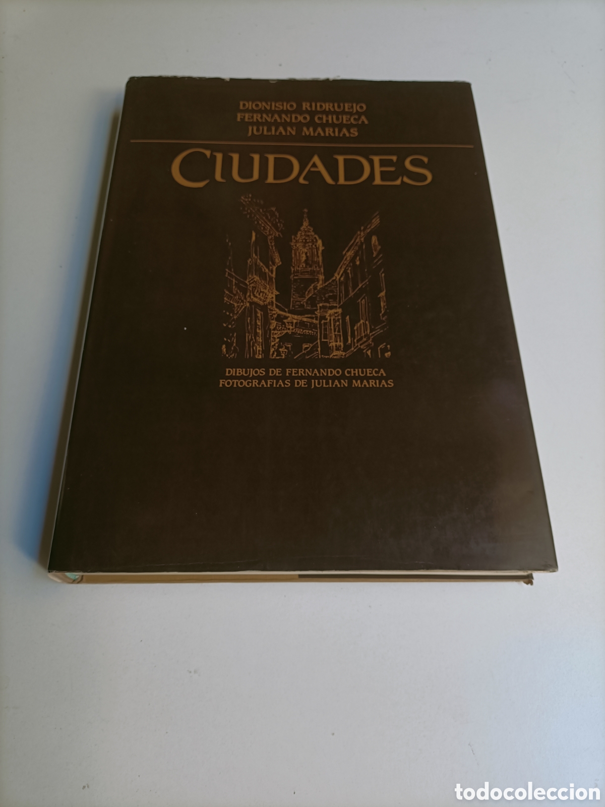 Libros de segunda mano: Ciudades. Dionisio ridruejo. Fernando Chueca. Juli&aacute;n Mar&iacute;as