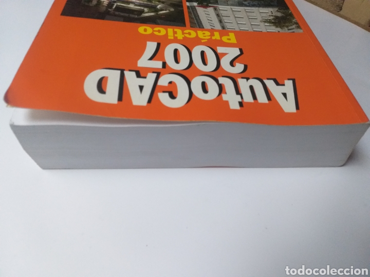 Libros de segunda mano: Inform&aacute;tica . Autocad 2007 pr&aacute;ctico Jordi Cros Josep Molero - Foto 6
