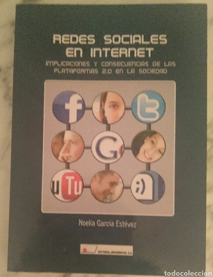 Libros de segunda mano: REDES SOCIALES EN INTERNET LIBRO - Foto 1