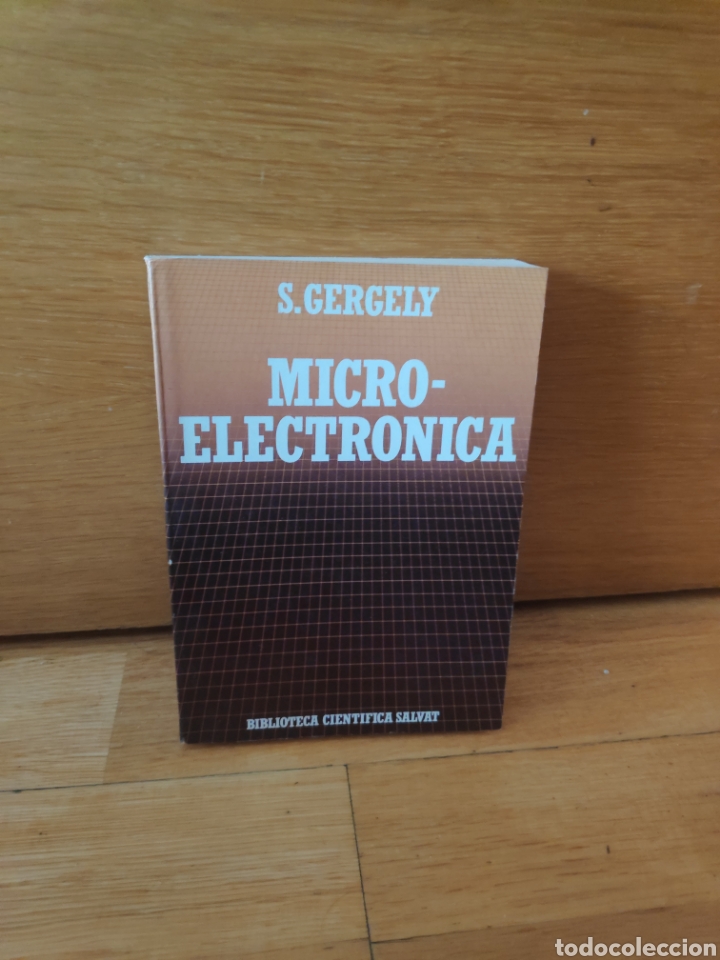 Libros de segunda mano: S gergely microelectr&oacute;nica - Foto 1
