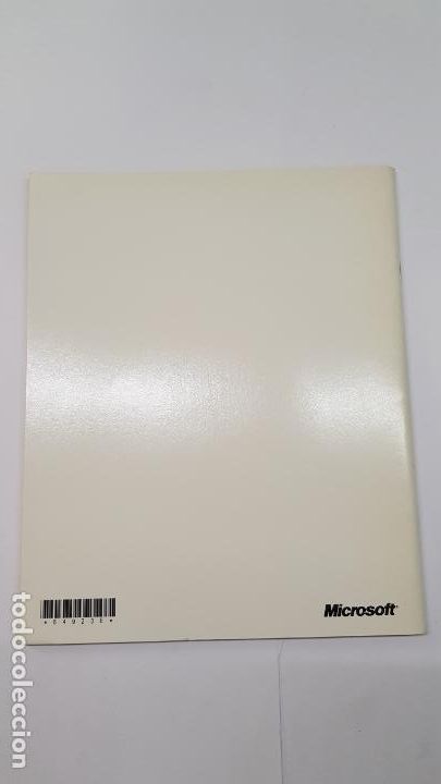 Libros de segunda mano: Libro gu&iacute;a de Microsoft Works para Windows 95 - Foto 2