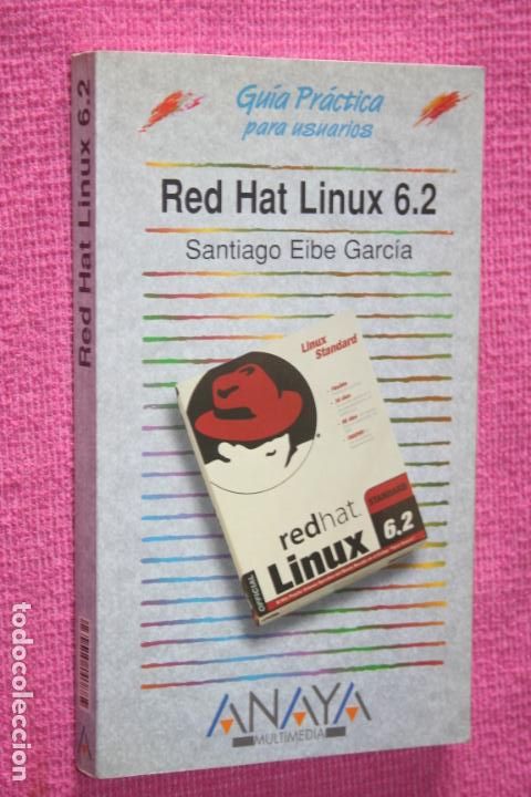 Libros de segunda mano: RED HAT LINUX 6.2 (Santiago Eibe) * LIBRO MANUAL GU&Iacute;A PR&Aacute;CTICA DE PROGRAMA INFORMATICO * - Foto 1