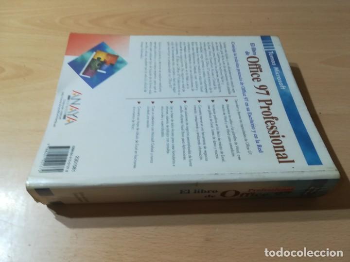 Libros de segunda mano: EL LIBRO DE OFFICE 97 PROFESIONAL / ANAYA / / AE102 - Foto 2