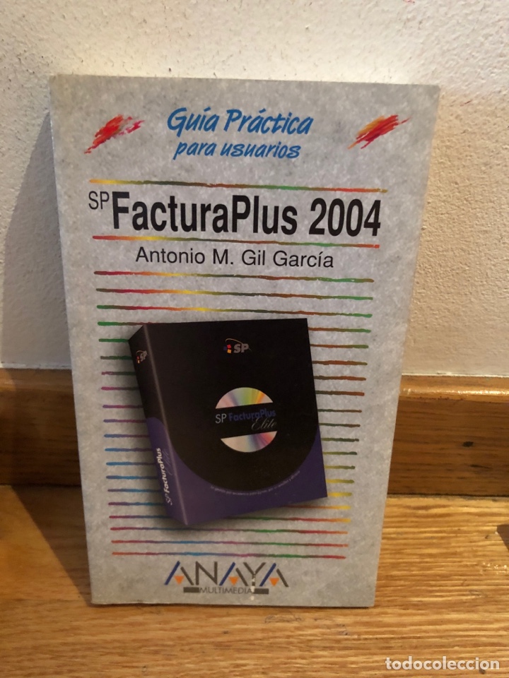 Libros de segunda mano: SPFacturaPlus 2004 Antonio M Gil Garcia - Foto 1