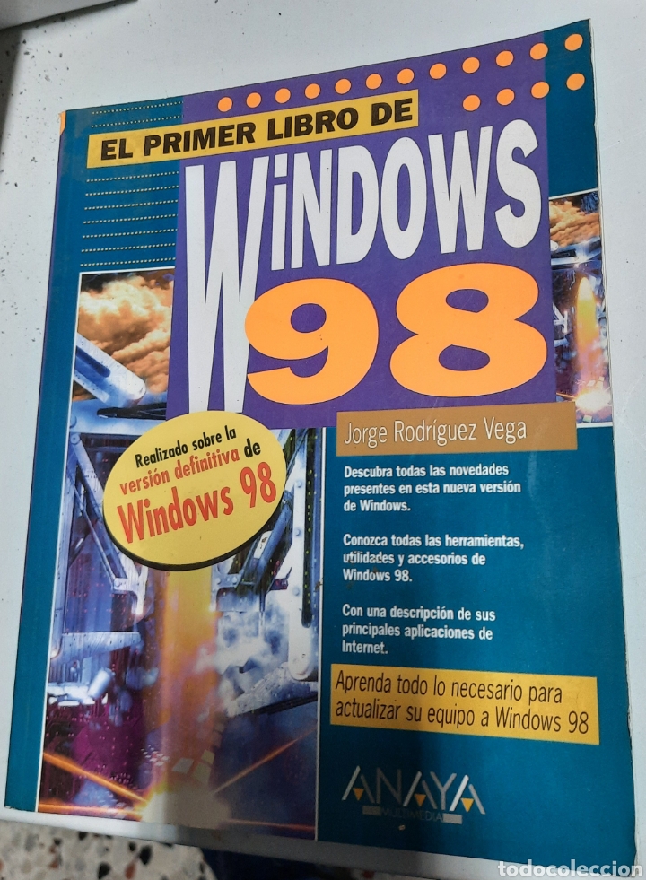 Libros de segunda mano: El primer libro de Windows 98 - Foto 1