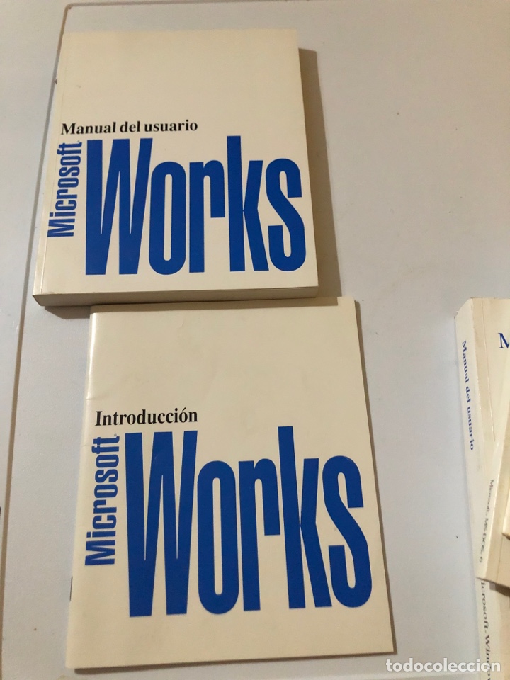 Libros de segunda mano: Manual del usuario e introducci&oacute;n MICROSOFT WORKS - Foto 1