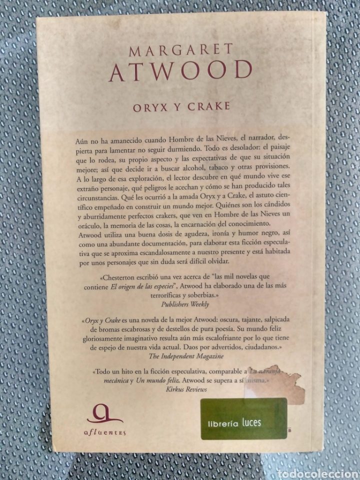 Libros de segunda mano: Oryx y Crake / Margaret Atwood - Foto 3