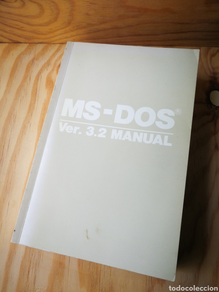 Libros de segunda mano: MANUAL PROGRAMA INFORM&Aacute;TICO MS-DOS (VER. 3.2 MANUAL), 1986. EN INGL&Eacute;S. - Foto 1