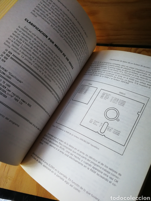 Libros de segunda mano: PROGRAMACI&Oacute;N DE FICHEROS DE DATOS PARA EL IBM PC- ALAN SIMPSON, 1987. - Foto 2