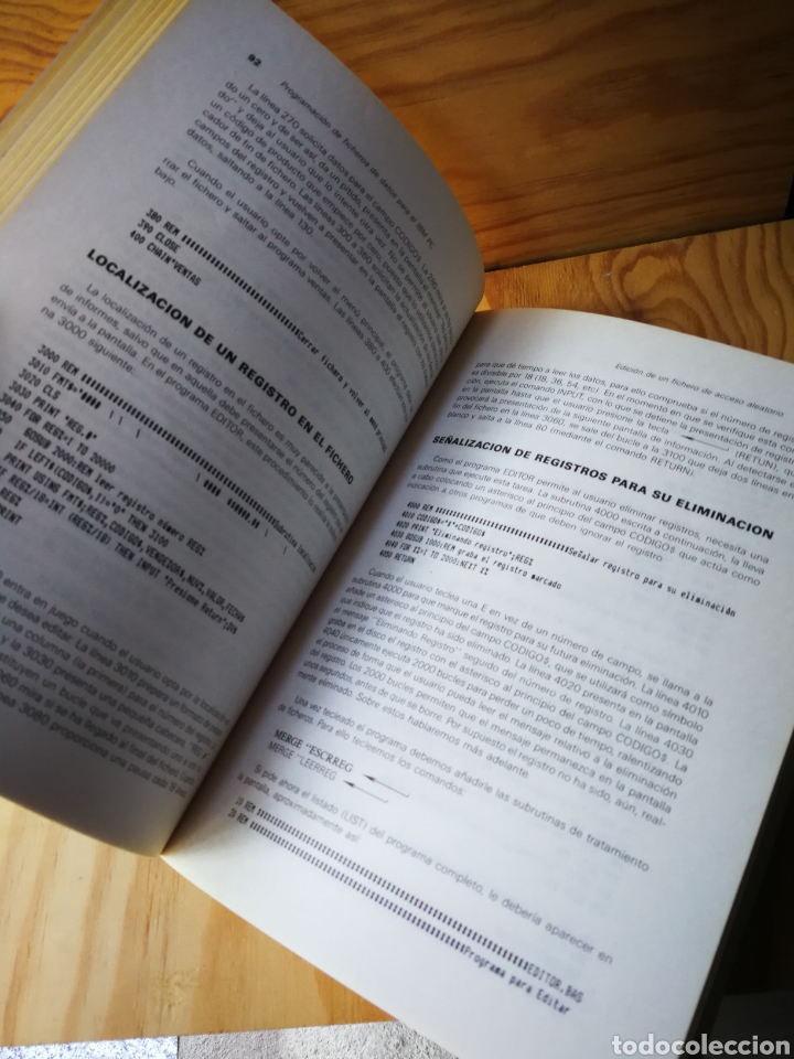 Libros de segunda mano: PROGRAMACI&Oacute;N DE FICHEROS DE DATOS PARA EL IBM PC- ALAN SIMPSON, 1987. - Foto 3