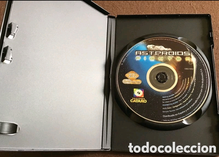Libros de segunda mano: DISCO CD-ROM. ASTEROIDS-FIGHTER. Juego ARCADE - Foto 2